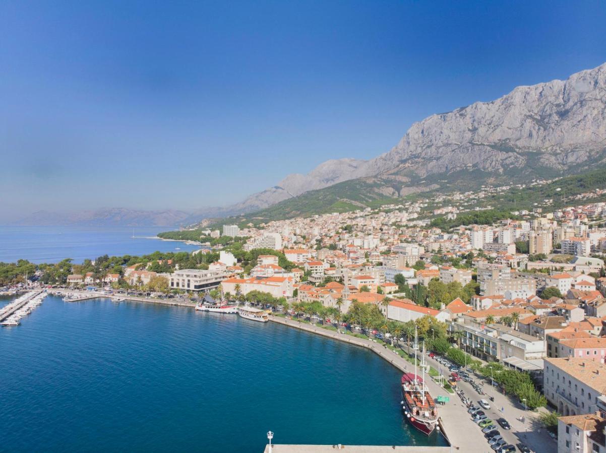 Apartments And Room Nevenka Makarska Zewnętrze zdjęcie